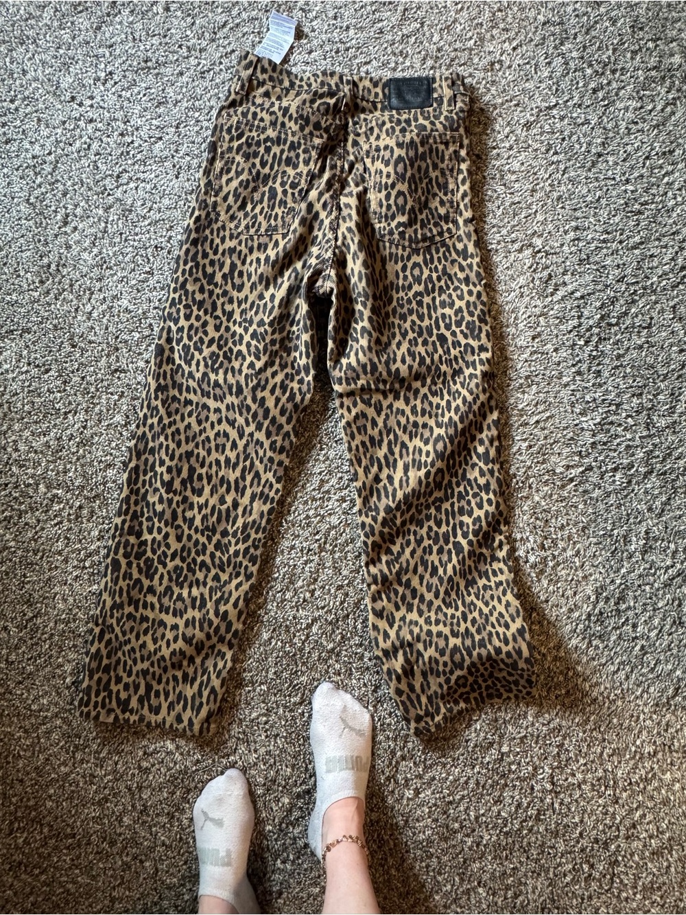 Levi's Leopard Print Brown and Black Jeans - Picture 3 of 3